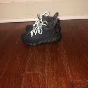 Infant Adidas Yeezy Boost 350 V2